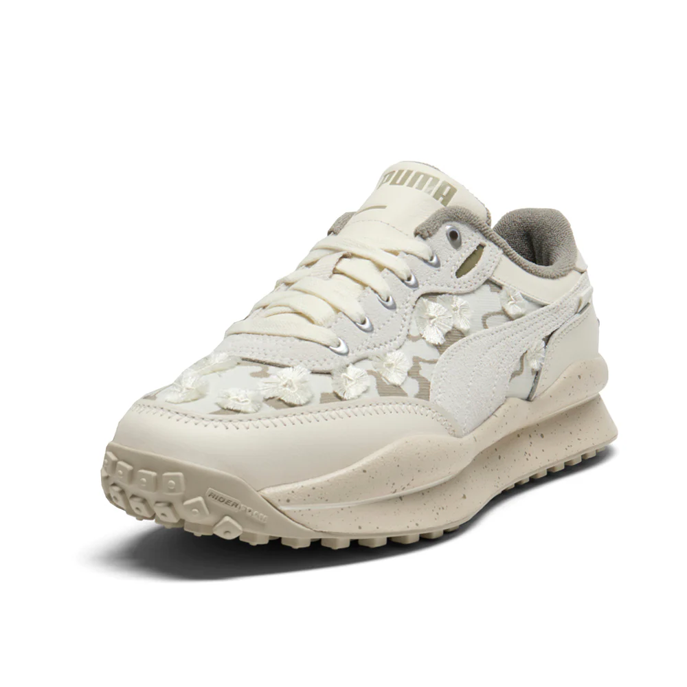 Style Rider Trim Floral Lace Up Sneakers - Image 2