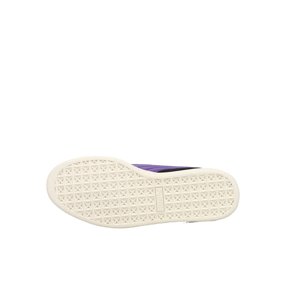 Suede Classic Catwoman Lace Up Sneakers (Big Kid) - Image 5