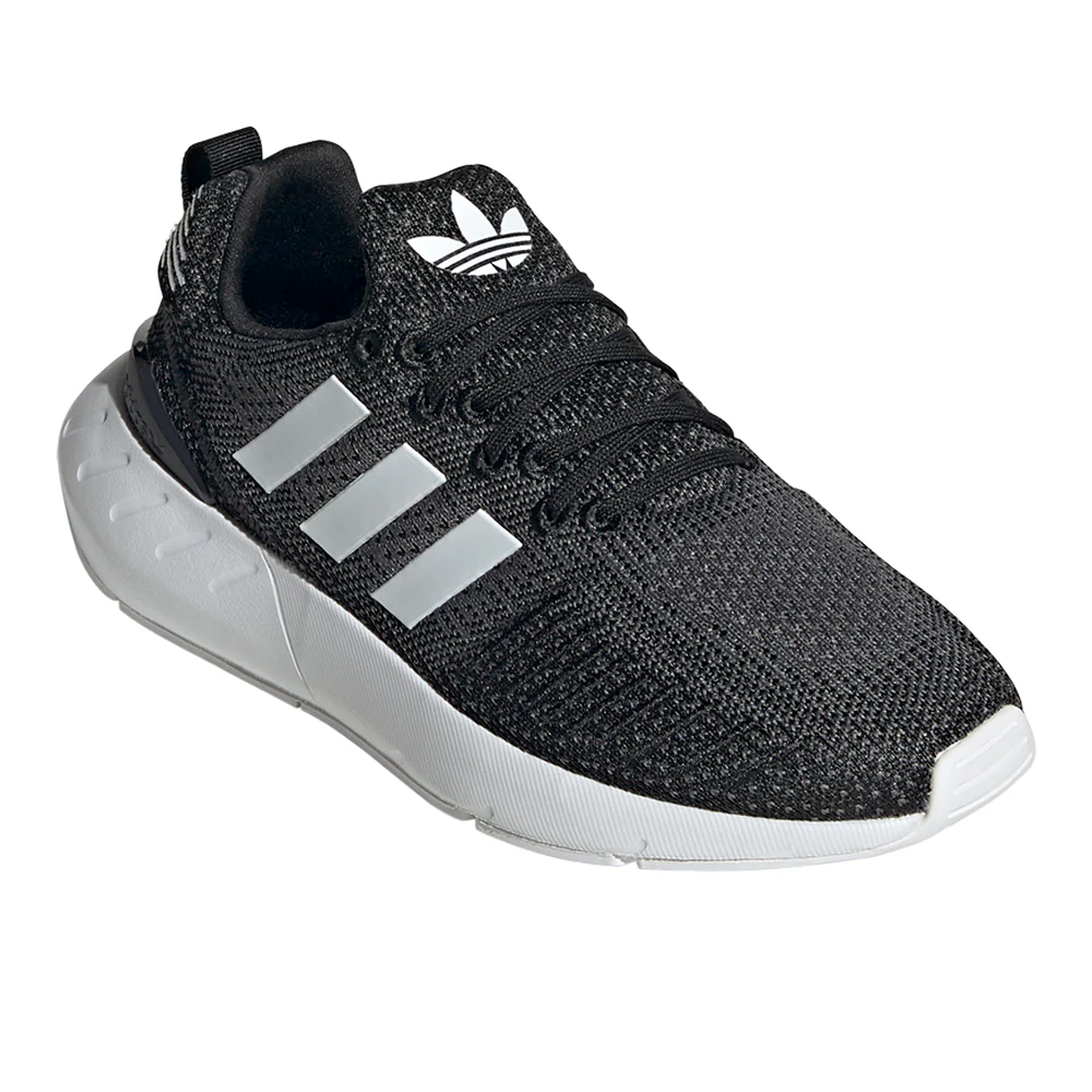 Swift Run 22 Lace Up Sneakers - Image 2