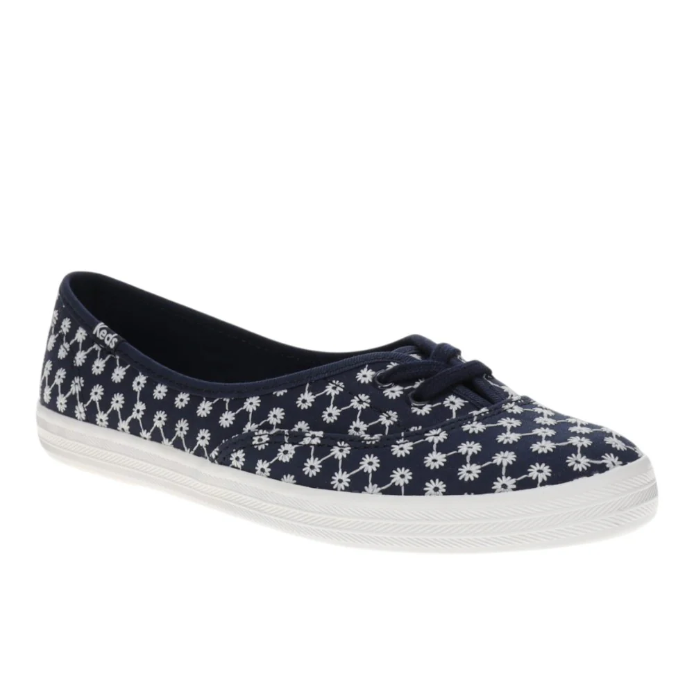 The Mini Daisy Eyelet Slip On Sneakers - Image 2
