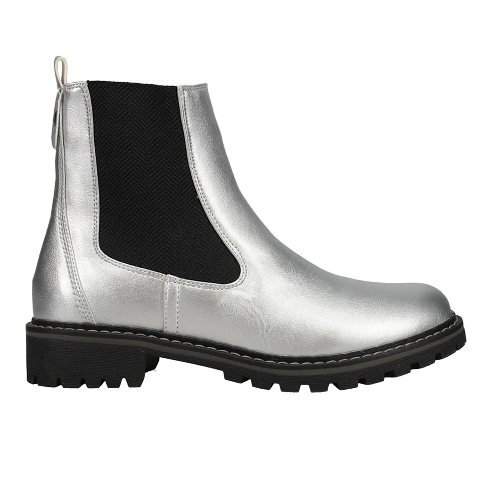To Be Honest Round Toe Chelsea Booties