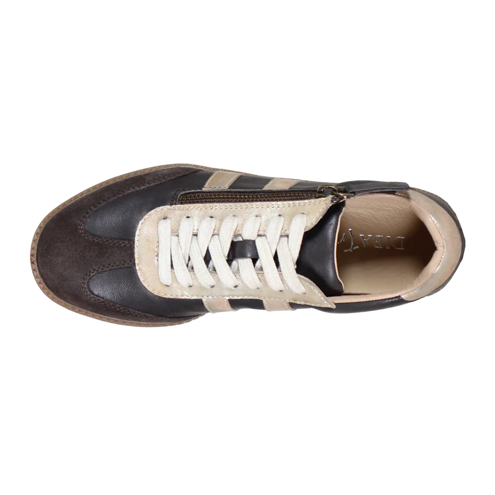 To Paz Metallic Lace Up Sneakers - Image 4