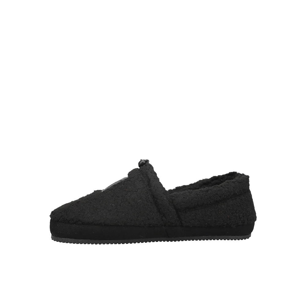 Tuff Sherpa Moccasin Slippers (Big Kid) - Image 3