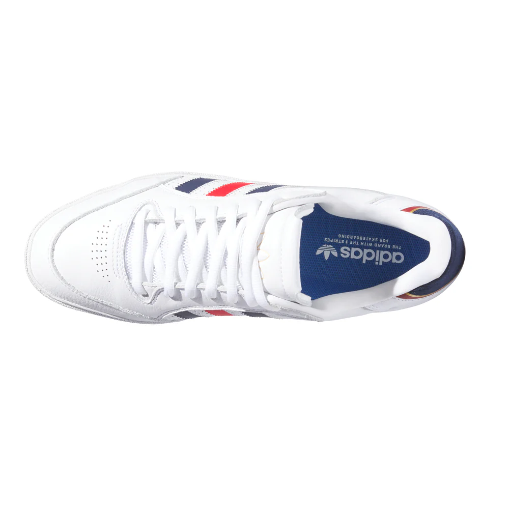 Tyshawn Low Lace Up Sneakers - Image 4