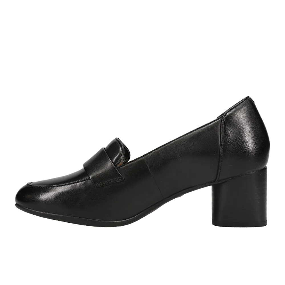 Un Cosmo Way Block Heel Pumps - Image 3