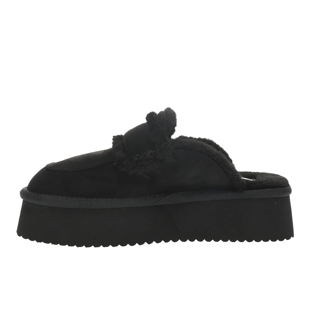 Veg Out Slip On Slippers - Image 3