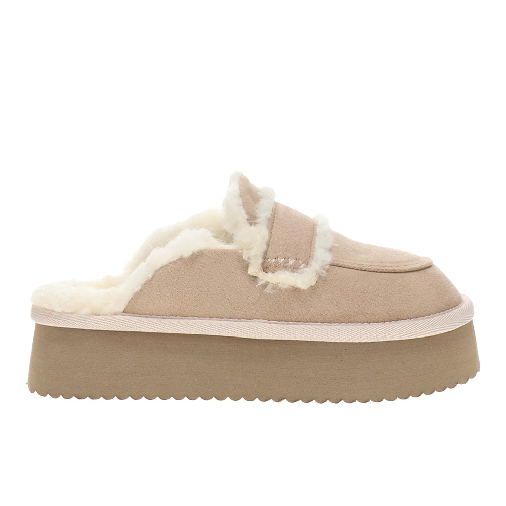 Veg Out Slip On Slippers