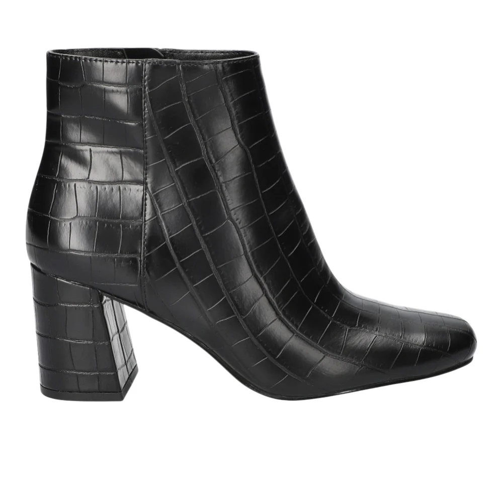 Wilma Ankle Square Toe Zippered Booties