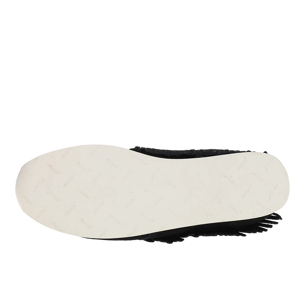 YC Runner Skate Shoes - Image 5