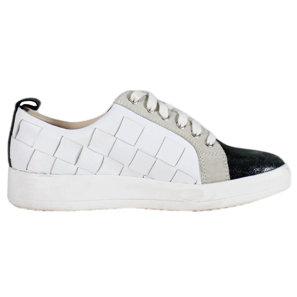 Yuli Ana Lace Up Sneakers