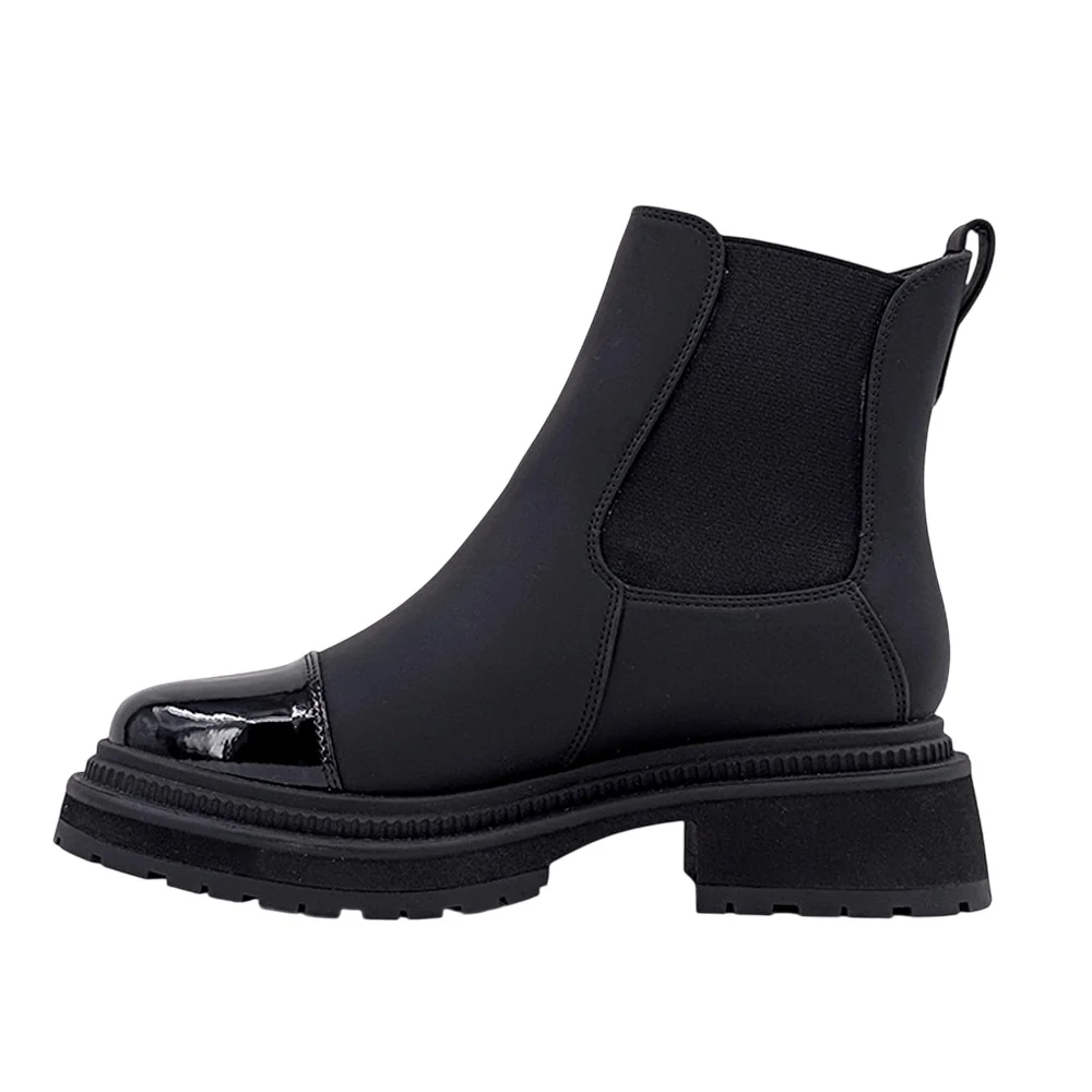 Zeina Round Toe Chelsea Boots - Image 3